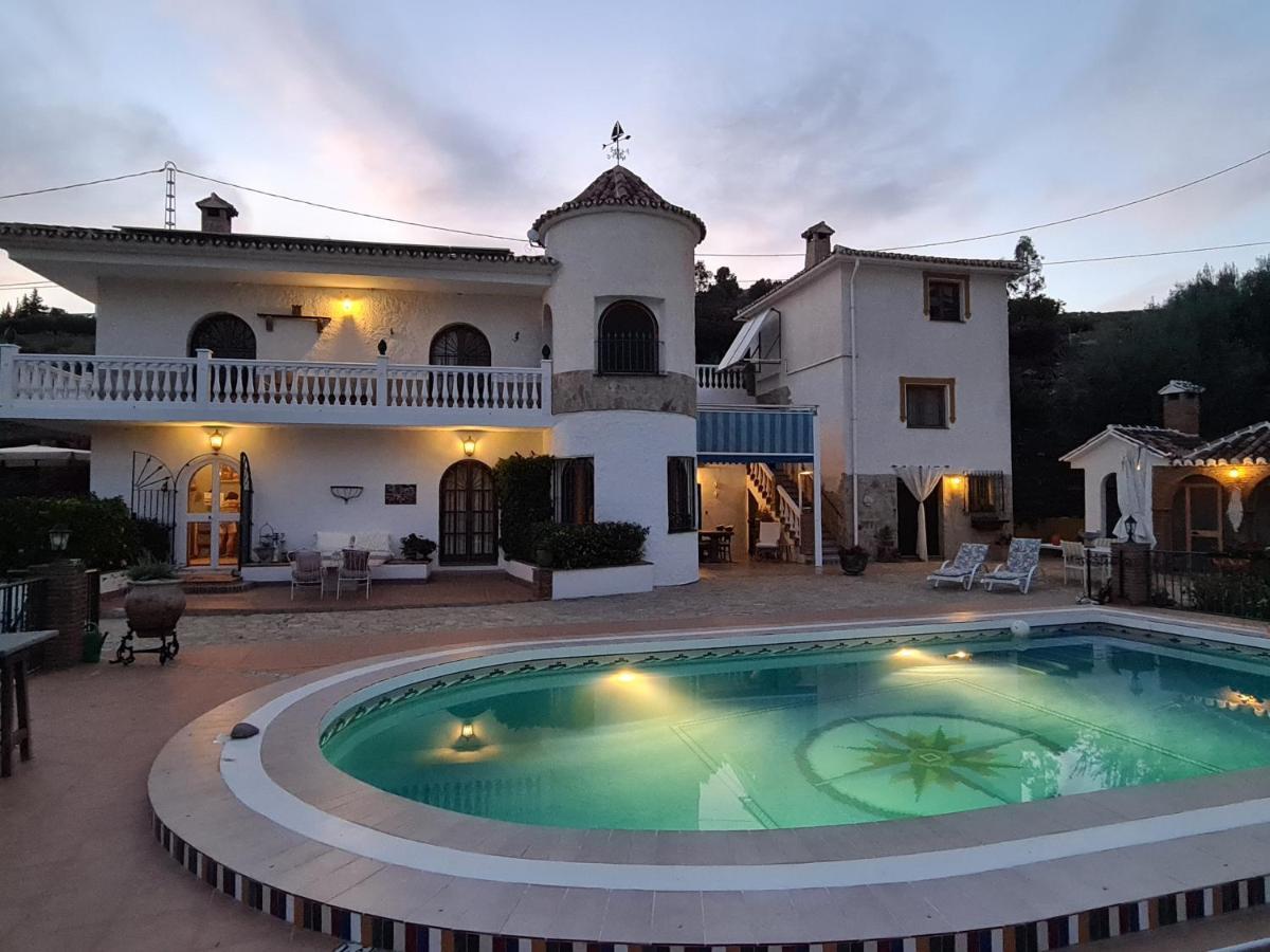 Casa Estrella De Salia Bed and Breakfast Alcaucín Exteriör bild